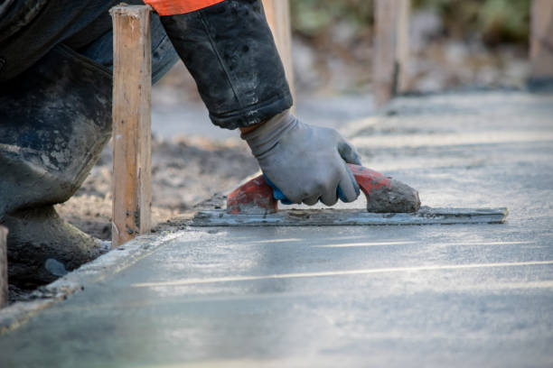 Best Concrete Retaining Walls in Muniz, TX
